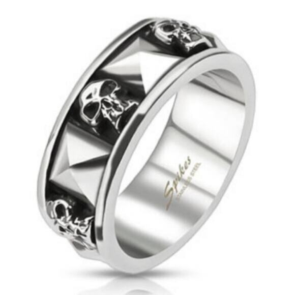New pyramid skull ring size‎ 11 - Picture 1 of 4